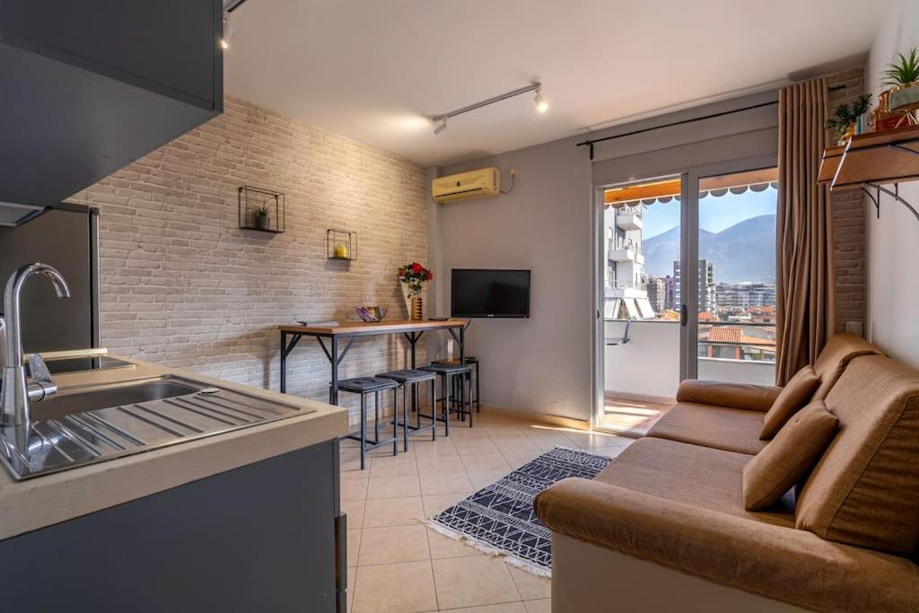 New Bazaar Apartment تيرانا المظهر الخارجي الصورة