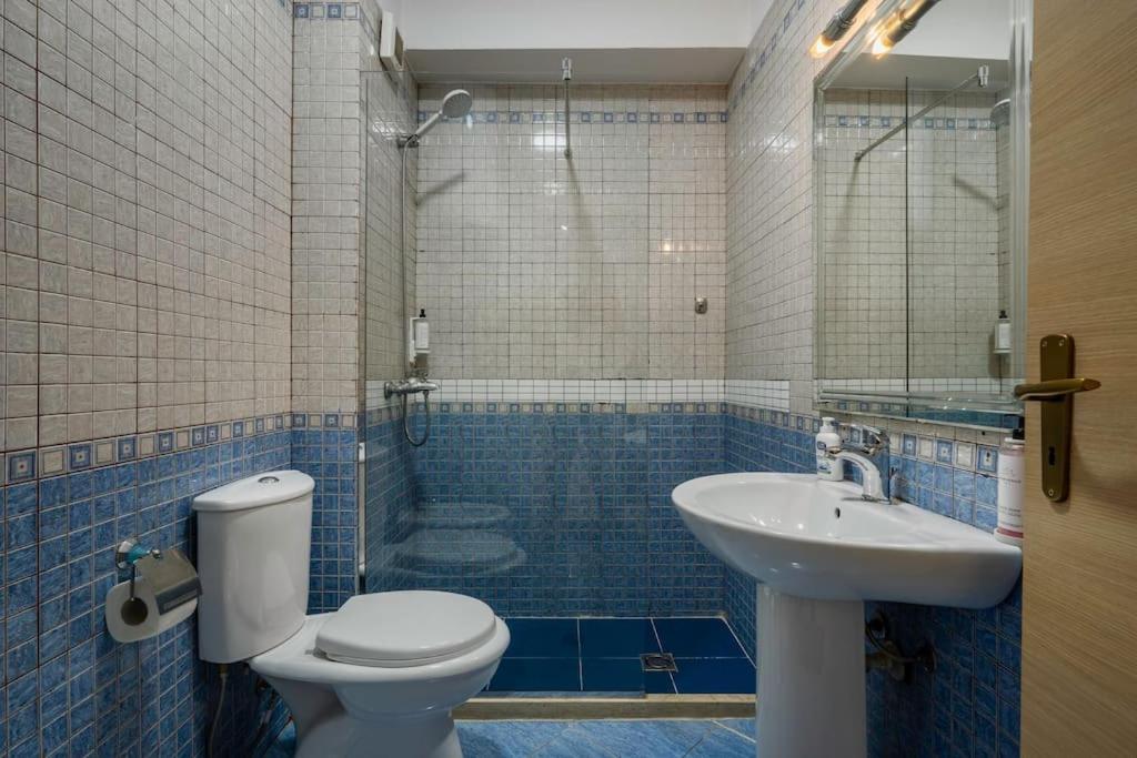 New Bazaar Apartment تيرانا المظهر الخارجي الصورة