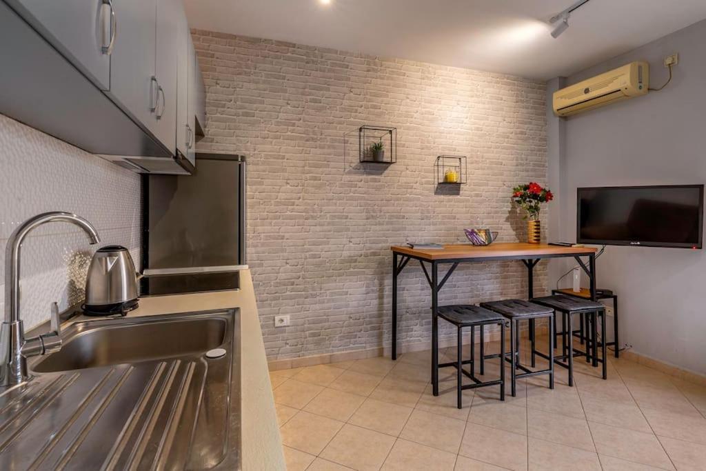 New Bazaar Apartment تيرانا المظهر الخارجي الصورة