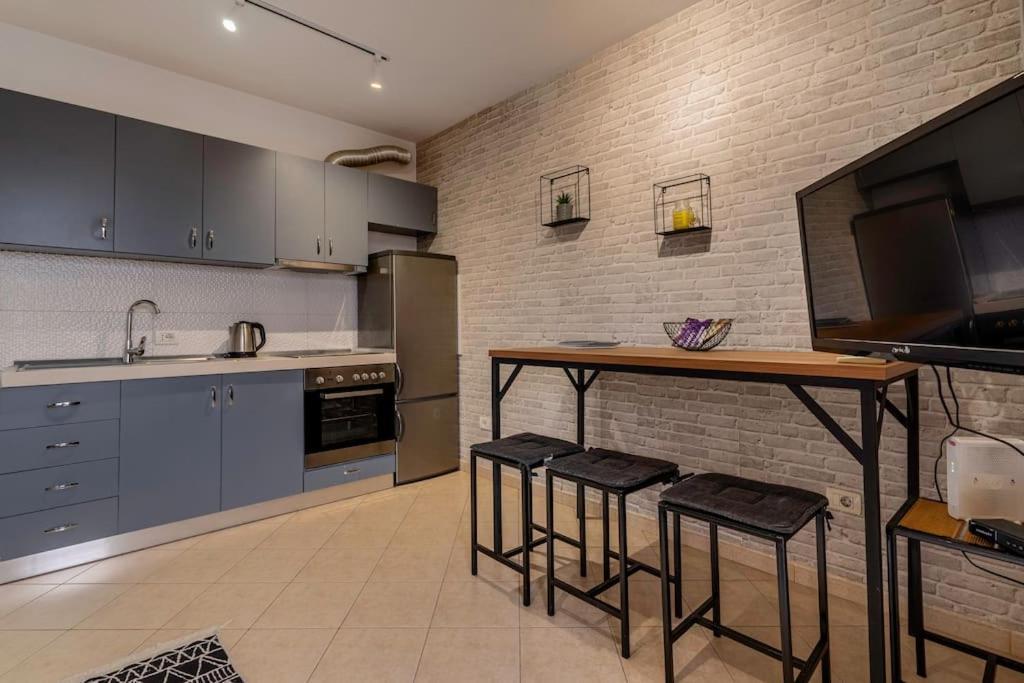 New Bazaar Apartment تيرانا المظهر الخارجي الصورة